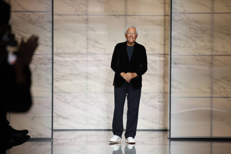 Giorgio Armani Storia Del Brand Che Ha Reso Grande La Moda 8519